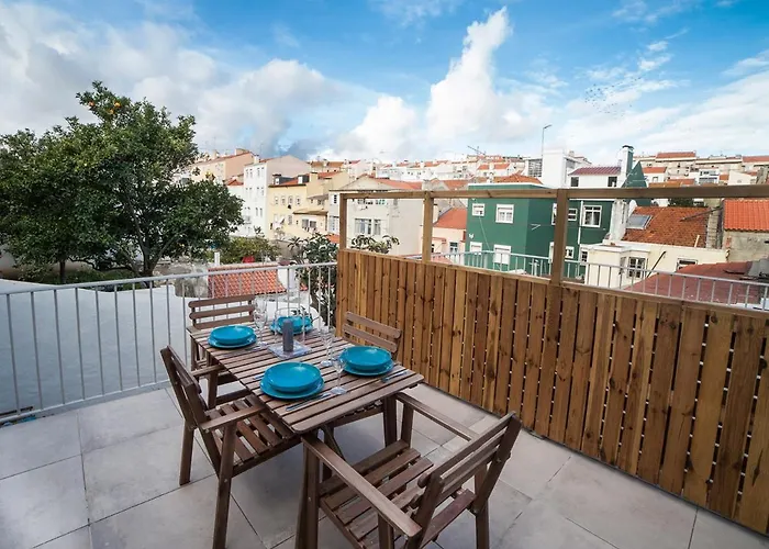 Feels Like Home Lisbon Sun Terrace Graça III